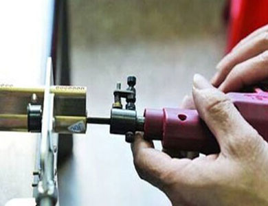 塔什库尔干塔吉克24小时上门开锁公司